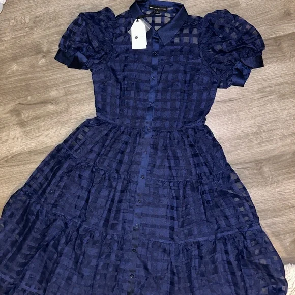 English factory Organza short sleeve button front midi dress - Picture 7 of 11